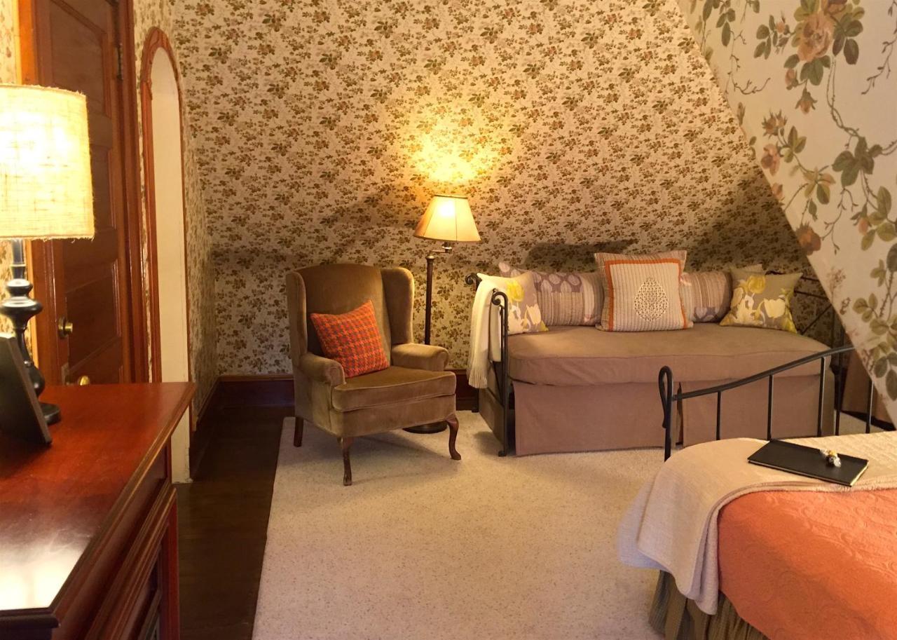 The Lancaster Bed And Breakfast Fertility Exterior photo